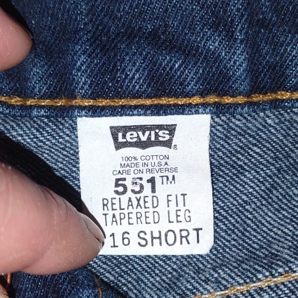 Vintage Levi's 551 Relaxed Fit Tapered Leg Mom Jeans Size 16P